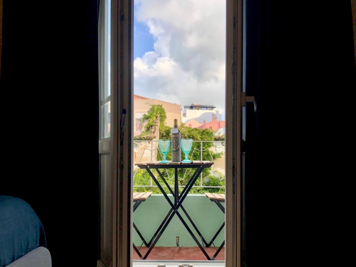 Apartamento Torres Vedras Centro ภายนอก รูปภาพ
